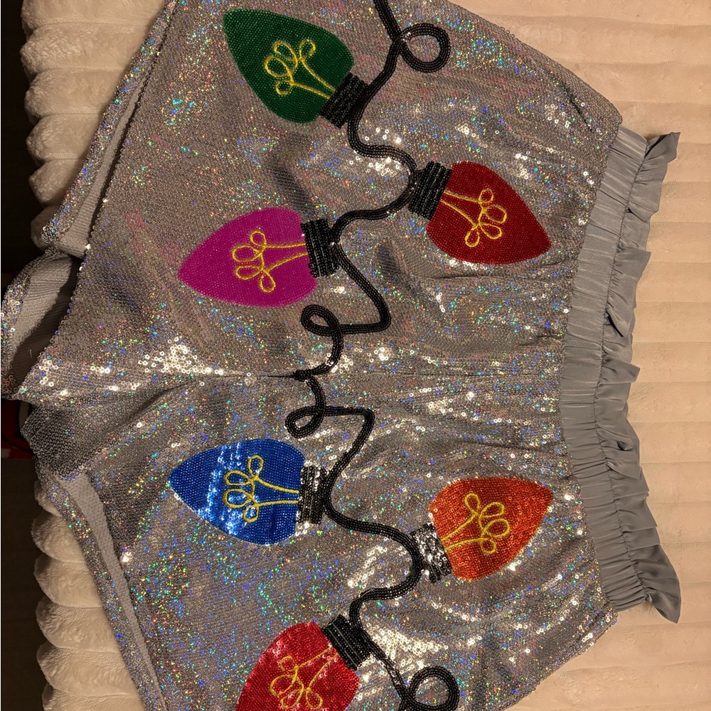 QUEEN OF SPARKLES Silver Sequin Shorts with Colorful Lights and Sweater Set